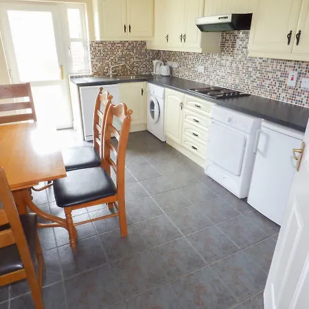 Lakehouse 10 Holiday home